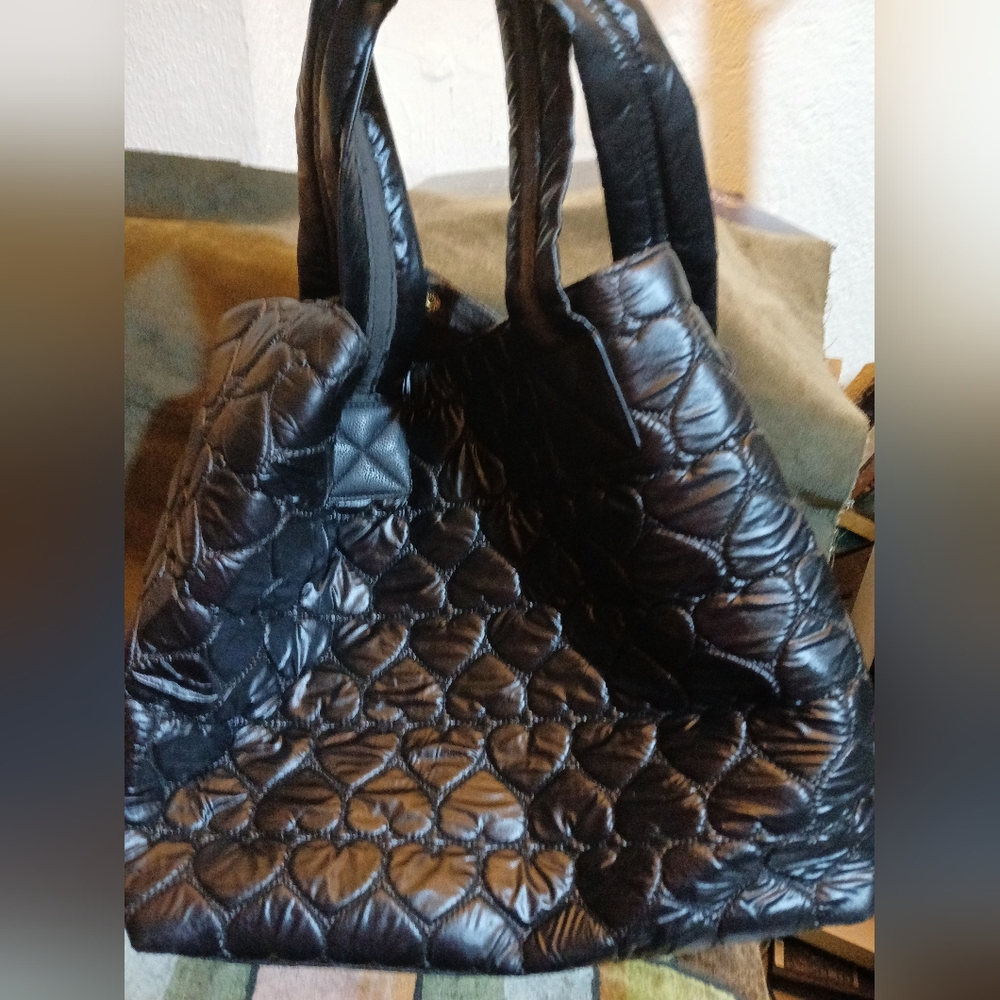 Betsey Johnson Black Quilted Women's Bag - Picture 4 of 8